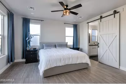 11224 W Tether Trail W, Peoria, AZ 85383 - Photo 10