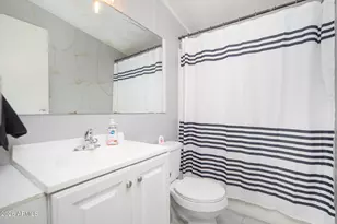 8601 N 71st Ave, Glendale, AZ 85301 - Photo 20