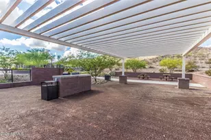 21188 W Almeria Rd, Buckeye, AZ 85396 - Photo 42