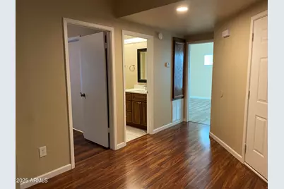 9205 N 59th Avenue #108, Glendale, AZ 85302 - Photo 16