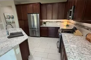 16930 W Almeria Rd, Goodyear, AZ 85395 - Photo 8