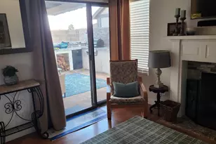 321 W Montoya Ln, Phoenix, AZ 85027 - Photo 8