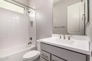 25916 N 19th Ln, Phoenix, AZ 85085 - Photo 34