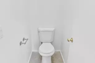 7767 W Sierra Vista Dr, Glendale, AZ 85303 - Photo 14