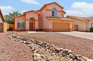 7767 W Sierra Vista Dr, Glendale, AZ 85303 - Photo 2