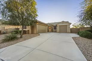 3544 N Emerald Creek Dr, Florence, AZ 85132 - Photo 2