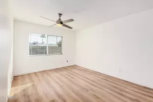 11009 S Tewa St, Phoenix, AZ 85044 - Photo 10