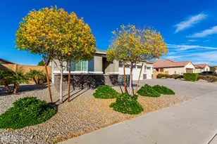 18378 W Pioneer St, Goodyear, AZ 85338 - Photo 2