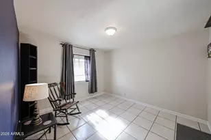 1818 N 21st Pl, Phoenix, AZ 85006 - Photo 8