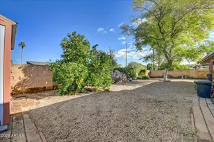 8402 E Stella Ln, Scottsdale, AZ 85250 - Photo 26