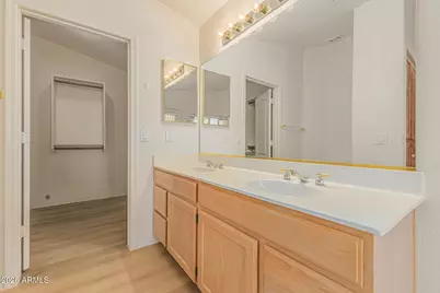 9846 W Tonopah Drive, Peoria, AZ 85382 - Photo 16