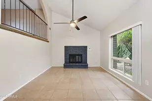 1805 W Curry Dr, Chandler, AZ 85224 - Photo 8