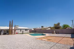 324 N 88th St, Mesa, AZ 85207 - Photo 2