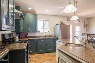 324 N 88th St, Mesa, AZ 85207 - Photo 6