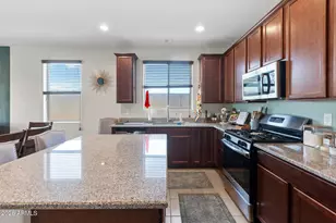 16636 W Yucatan Dr, Surprise, AZ 85388 - Photo 14