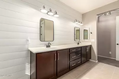 18334 W Marshall Lane, Surprise, AZ 85388 - Photo 22