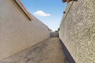 2220 W Ironwood Dr, Chandler, AZ 85224 - Photo 10