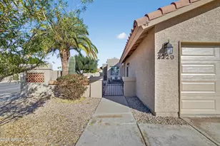 2220 W Ironwood Dr, Chandler, AZ 85224 - Photo 2