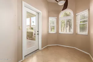 522 S Marina Dr, Gilbert, AZ 85233 - Photo 12