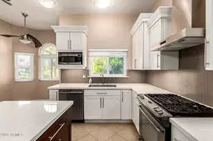 522 S Marina Dr, Gilbert, AZ 85233 - Photo 16