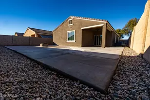 38149 W Isabella Ln, Maricopa, AZ 85138 - Photo 32