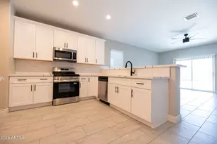 38149 W Isabella Ln, Maricopa, AZ 85138 - Photo 6