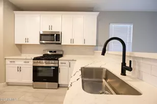 38149 W Isabella Ln, Maricopa, AZ 85138 - Photo 8