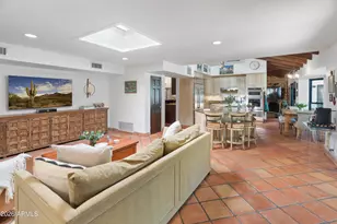 9131 N 48th Pl, Paradise Valley, AZ 85253 - Photo 10