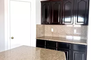 2326 W Gaby Rd, Phoenix, AZ 85041 - Photo 26