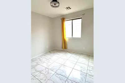 2326 W Gaby Road, Phoenix, AZ 85041 - Photo 32