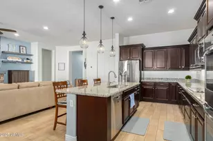 26065 N 74th Dr, Peoria, AZ 85383 - Photo 12