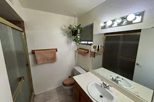 3228 W Muriel Dr, Phoenix, AZ 85053 - Photo 14