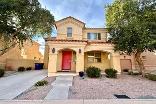 1418 S Jessica Ln, Tempe, AZ 85281 - Photo 2