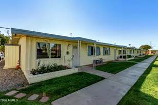 10409 W Peoria Ave, Sun City, AZ 85351 - Photo 14