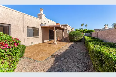 7835 E Cactus Wren Road, Scottsdale, AZ 85250 - Photo 32