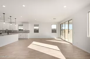 5423 W Manzanita Dr, Glendale, AZ 85302 - Photo 4