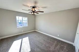 825 W Dobbins Rd, Phoenix, AZ 85041 - Photo 50