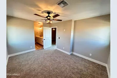 825 W Dobbins Road, Phoenix, AZ 85041 - Photo 84