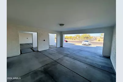 825 W Dobbins Road, Phoenix, AZ 85041 - Photo 12