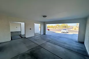 825 W Dobbins Rd, Phoenix, AZ 85041 - Photo 12