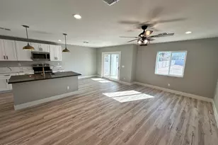 825 W Dobbins Rd, Phoenix, AZ 85041 - Photo 60