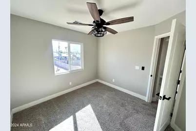 825 W Dobbins Road, Phoenix, AZ 85041 - Photo 56