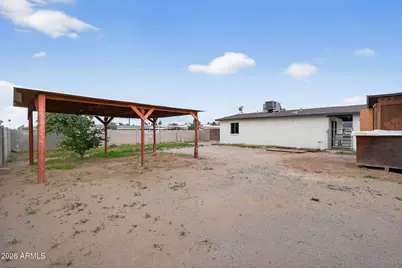 4127 N 74th Avenue, Phoenix, AZ 85033 - Photo 6