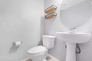 15135 W Smokey Dr, Surprise, AZ 85374 - Photo 16