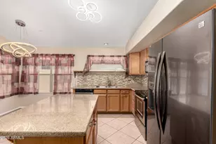 1858 N 128th Dr, Avondale, AZ 85392 - Photo 14