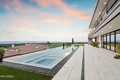 4725 N 56th Street, Phoenix, AZ 85018 - Photo 1