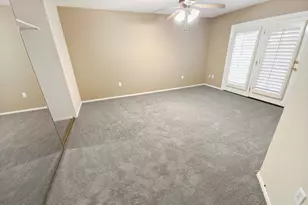 10401 W Hutton Dr, Sun City, AZ 85351 - Photo 14