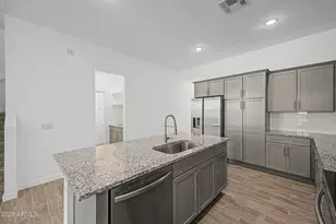 8232 E University Dr, Mesa, AZ 85207 - Photo 18