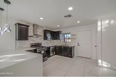 2302 E Alta Vista Road, Phoenix, AZ 85042 - Photo 4