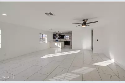 2302 E Alta Vista Road, Phoenix, AZ 85042 - Photo 12